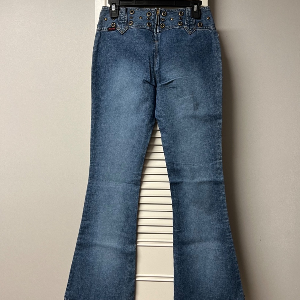 Jeans - Picture 3 of 4